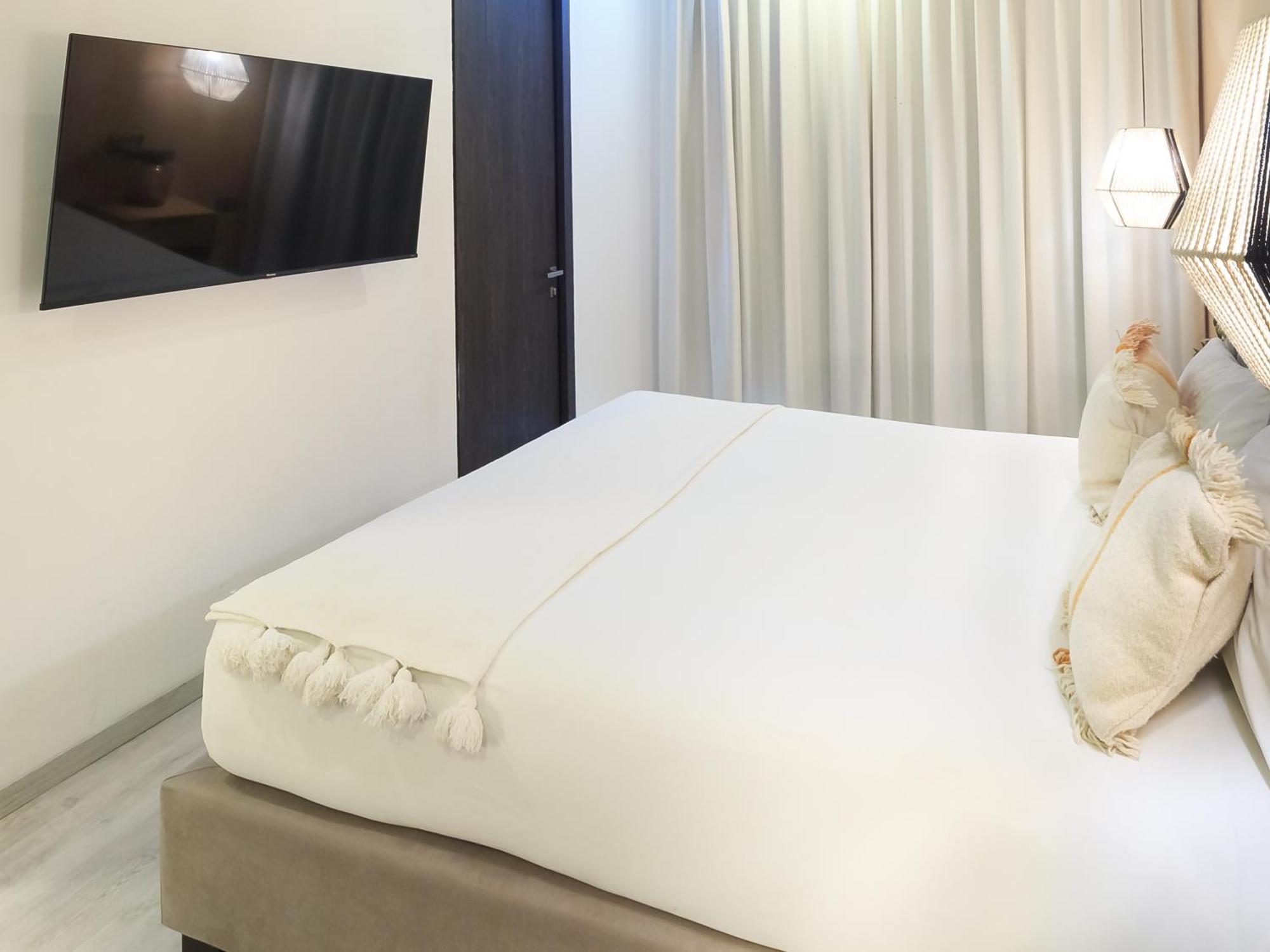 Tribu Sonata With Pool Apartman Guadalajara Kültér fotó